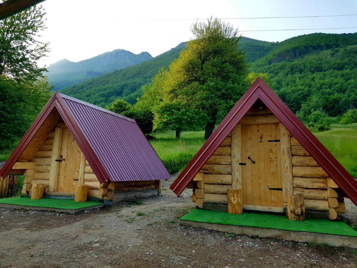 Bungalows Malagic Gusinje Buitenkant foto