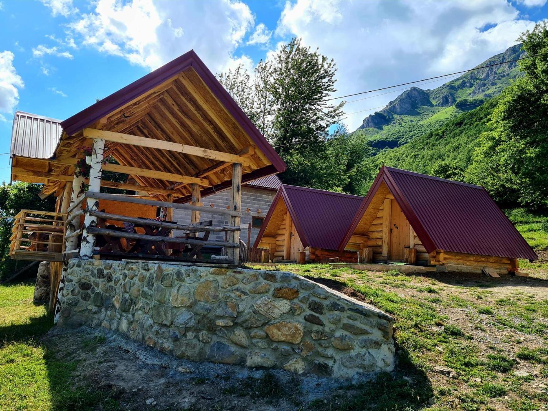 Bungalows Malagic Gusinje Buitenkant foto